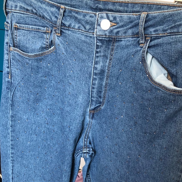 H&M pants only worn once - Picture 2 of 2